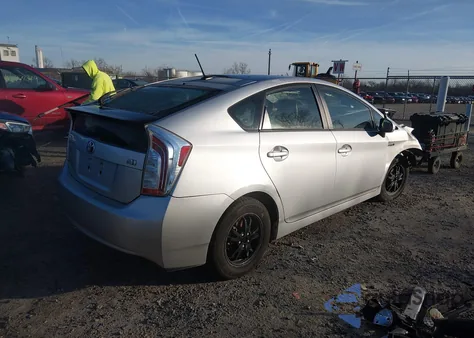 2013 Toyota Prius Four из США, поврежденный, VIN JTDKN3DU6D1721612
